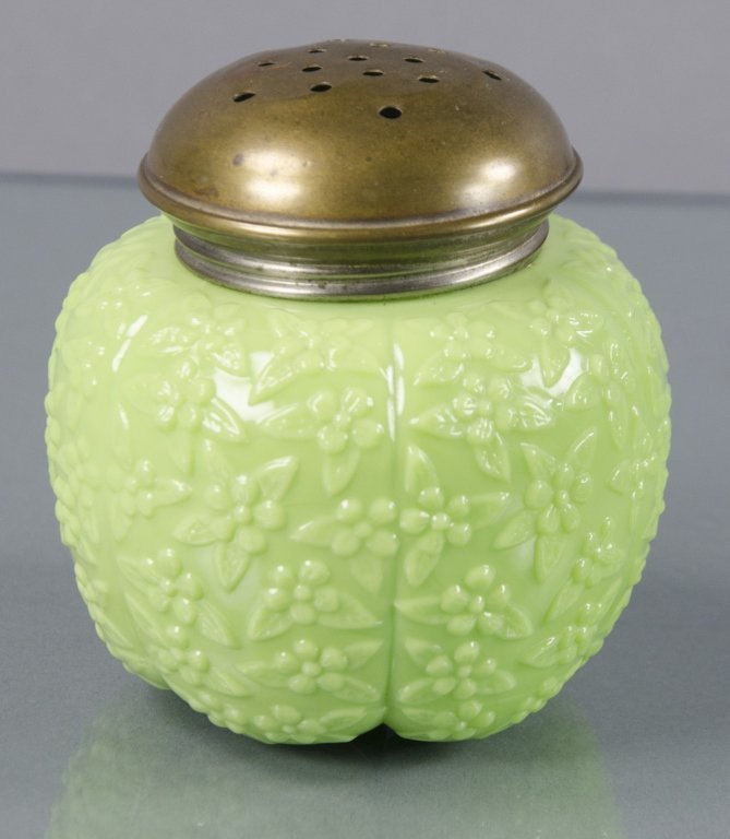 Green Sugar Shaker by Challinor, Taylor Co. (1 of 1)