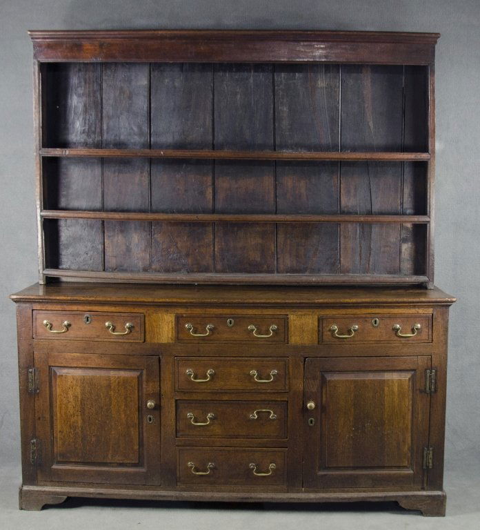 Oak Welsh Cupboard (1 of 2)