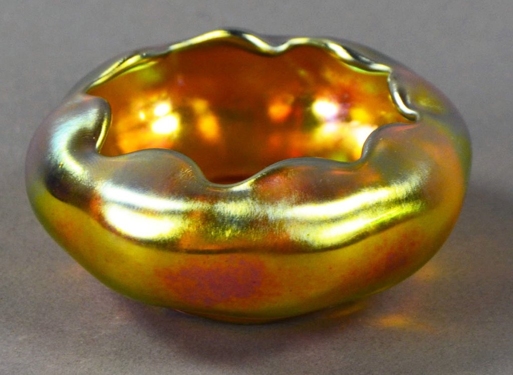 Steuben Salt Cellar (1 of 2)