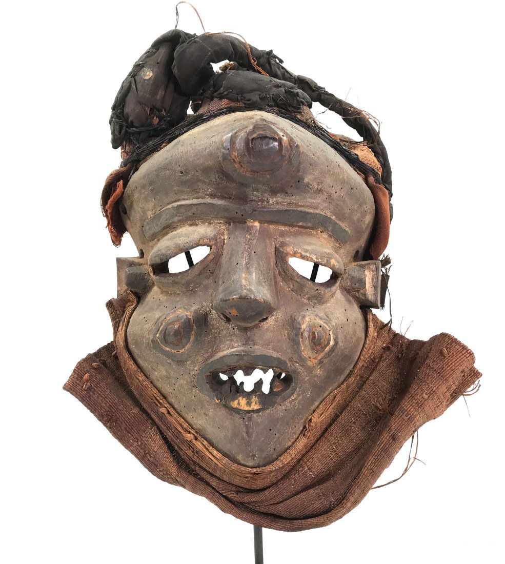 African Pende DRC Mbuya Mask (1 of 14)