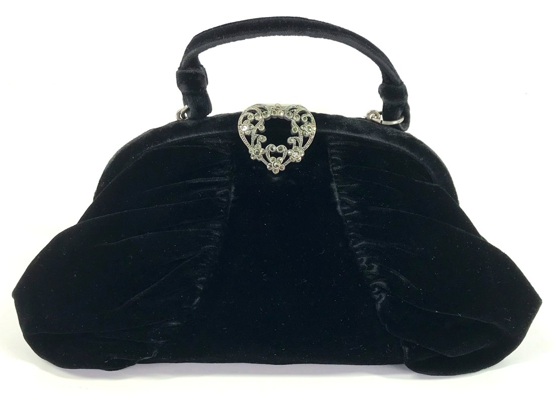 Art Deco Flapper Marcasites Heart Clasp Velvet Purse (1 of 12)