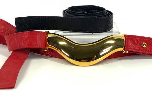 Vintage 80&rdquo;s Alexis Kirk Interchangeable Strap Leather Belt: Vintage 80&rdquo;s Alexis Kirk Interchangeable Strap Leather Belt. Goldtone metal buckle stamped with AK mark. Black & red straps with fabric label. For measures please refer to the picture taken with