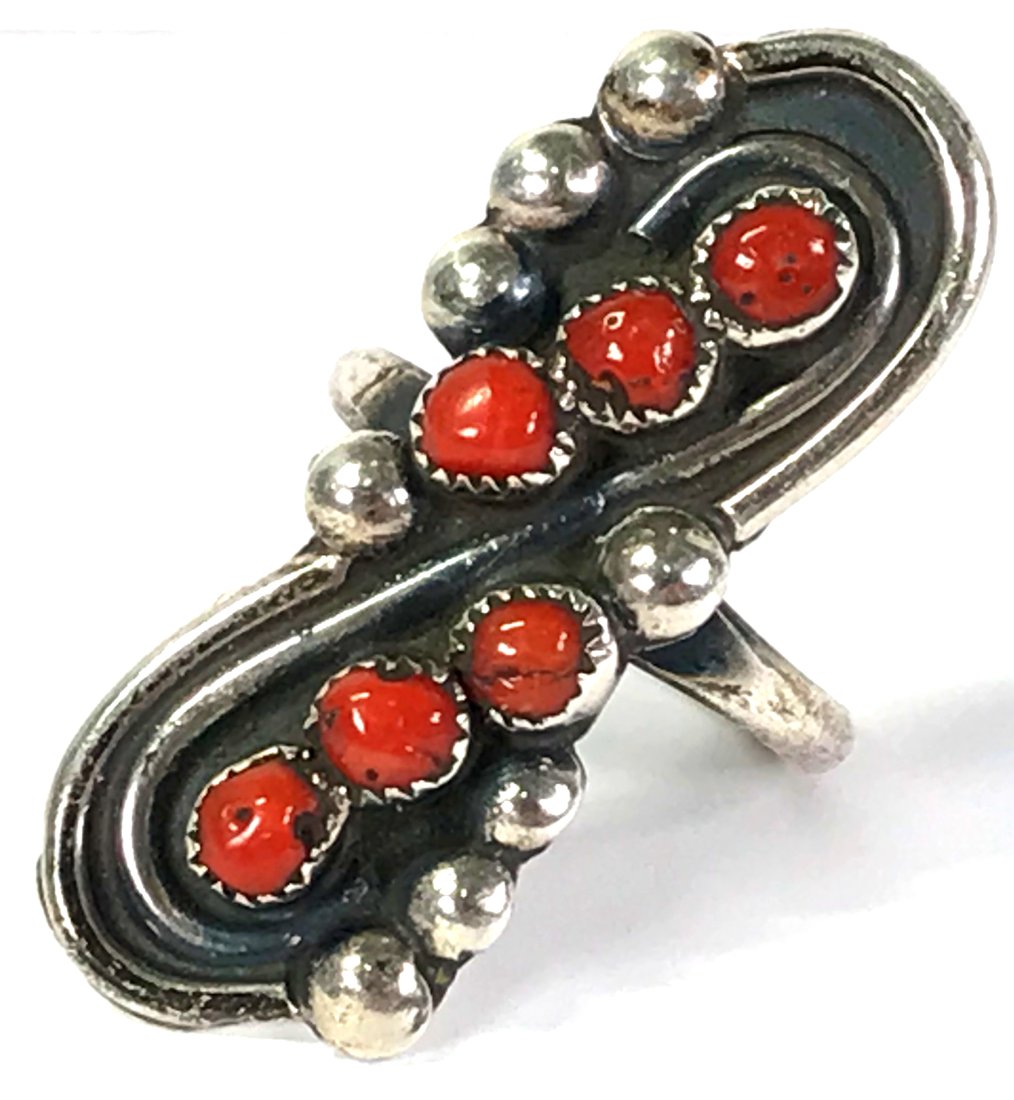 Vintage UZZ Navajo Coral Sterling ring (1 of 15)