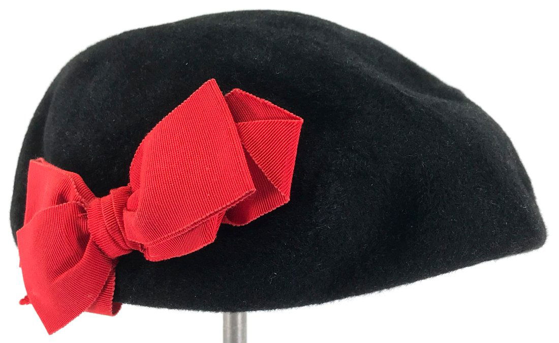 Vintage Red Grosgrain Bow Black Genuine Velour Beret Hat (1 of 11)