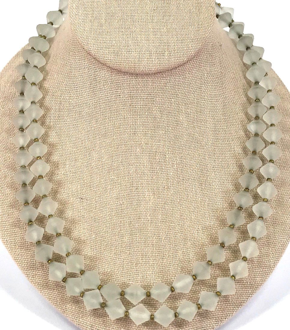 Antique art deco flapper frosted glass beaded necklace (1 of 10)