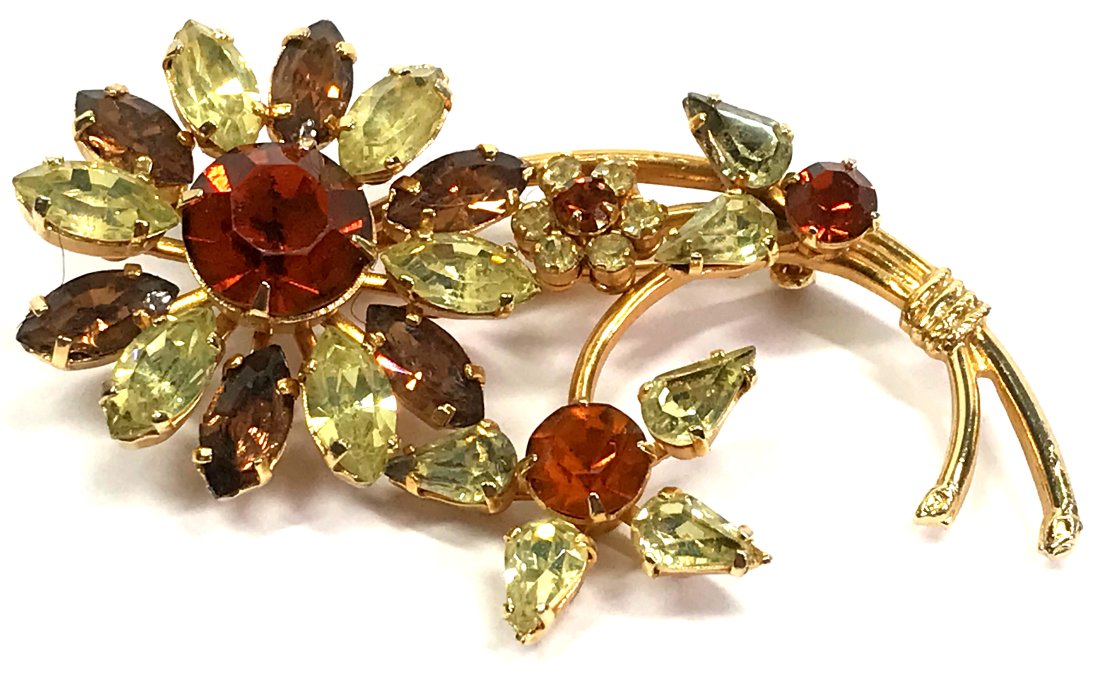 Vintage Judy Lee style fall color crystals goldtone flowers brooch (1 of 6)