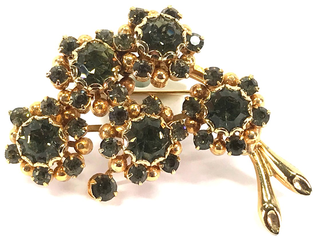 Vintage Judy Lee style crystals goldtone flowers brooch (1 of 8)