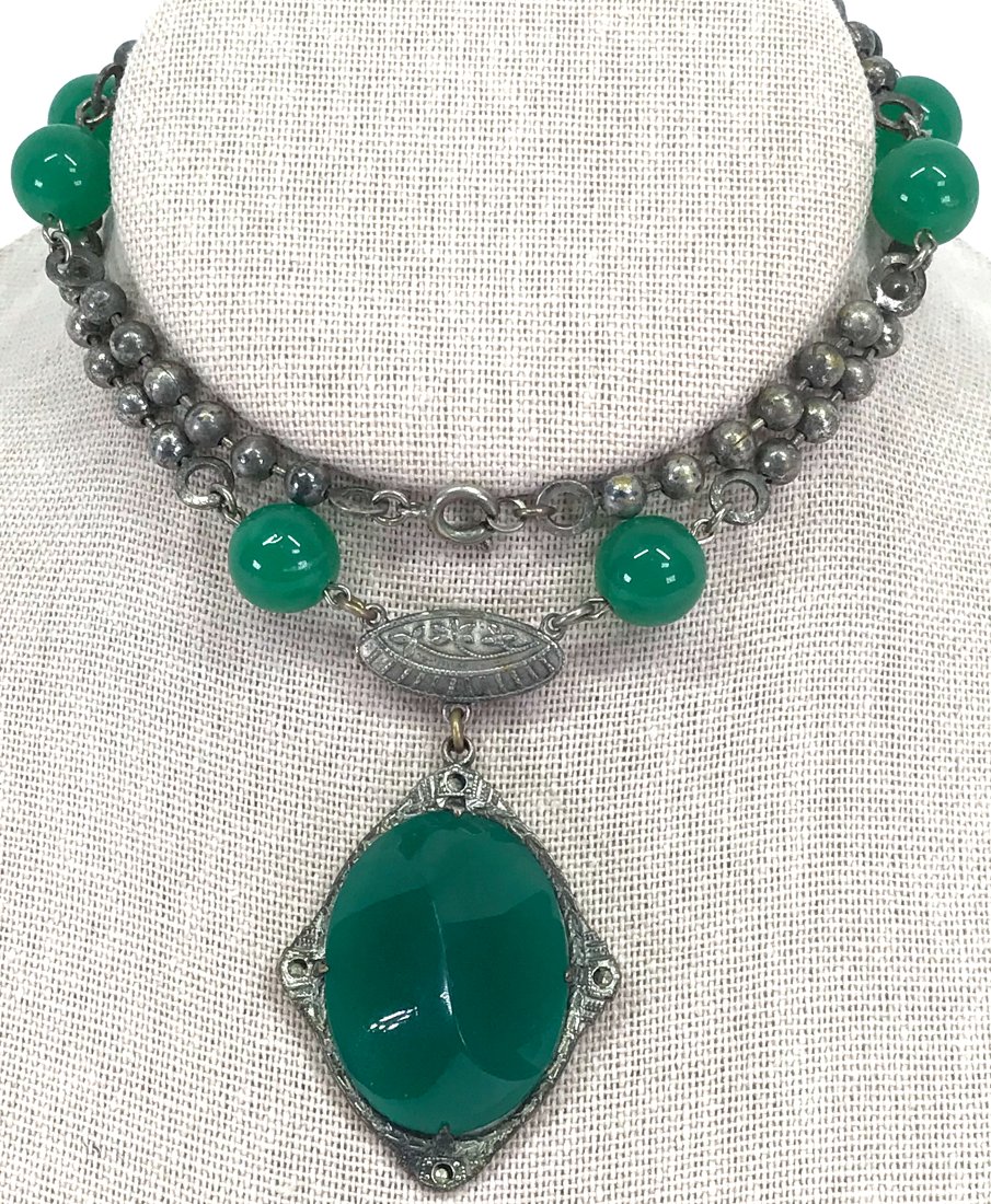 Antique art deco marcasites green glass medallion ball chain silvertone lavalier necklace: Antique art deco marcasites chrysoprase green color glass medallion ball chain strap silvertone metal lavalier necklace. Unmarked. For measures please refer to the picture taken with a measuring tape.