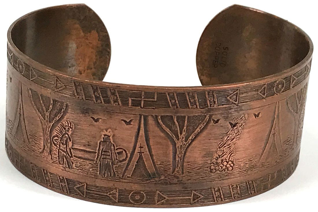 Vintage solid copper native american storyteller cuff bracelet. (1 of 11)