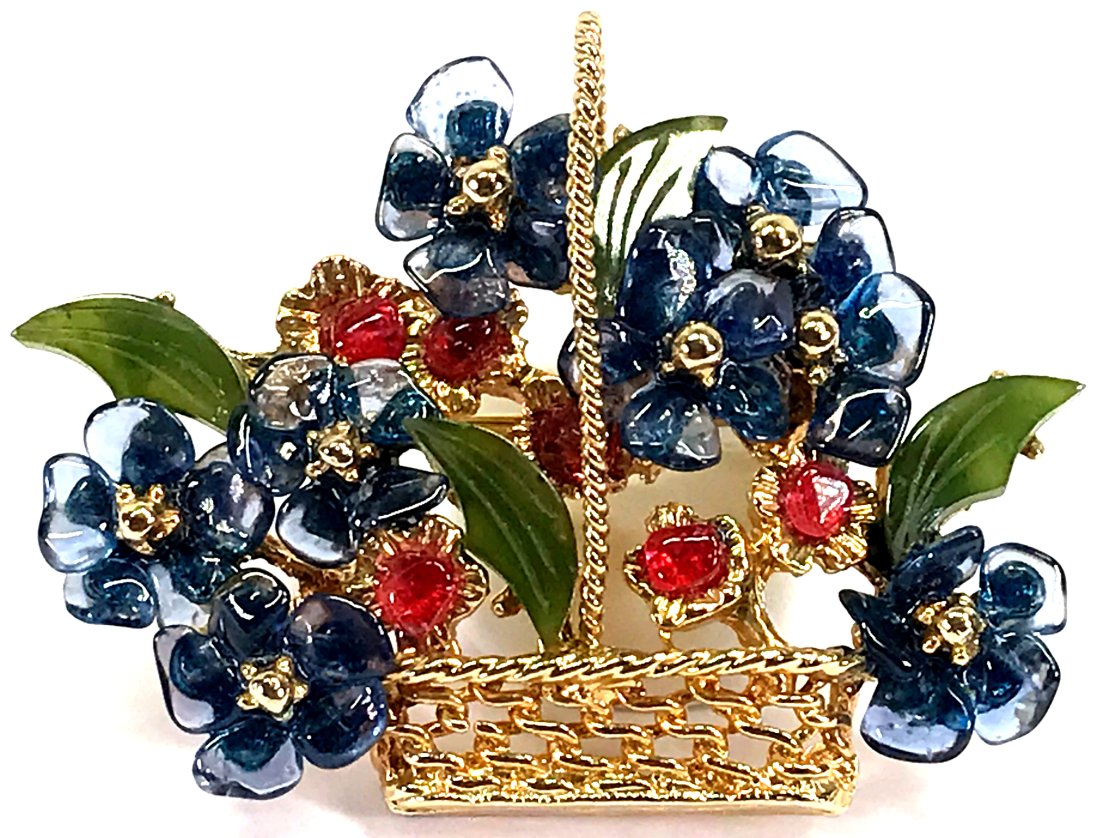 Vintage jade leaves & agate stones flowers goldtone basket pin brooch. (1 of 7)