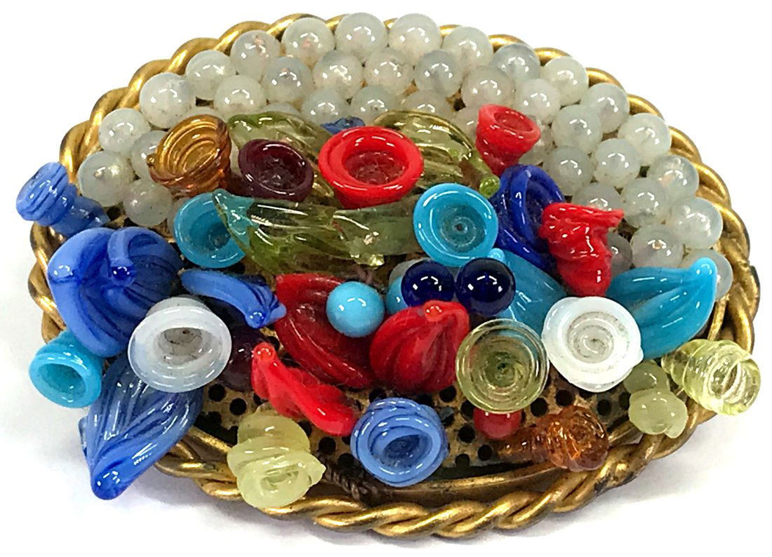 Vintage Haskell style wired flowers & leaves Murano glass beads pin brooch.: Vintage Haskell style wired flowers & leaves Murano glass beads pin brooch. Goldtone metal setting. Back lined in celluloid. Unmarked. For measures please refer to the picture taken with a measuring t