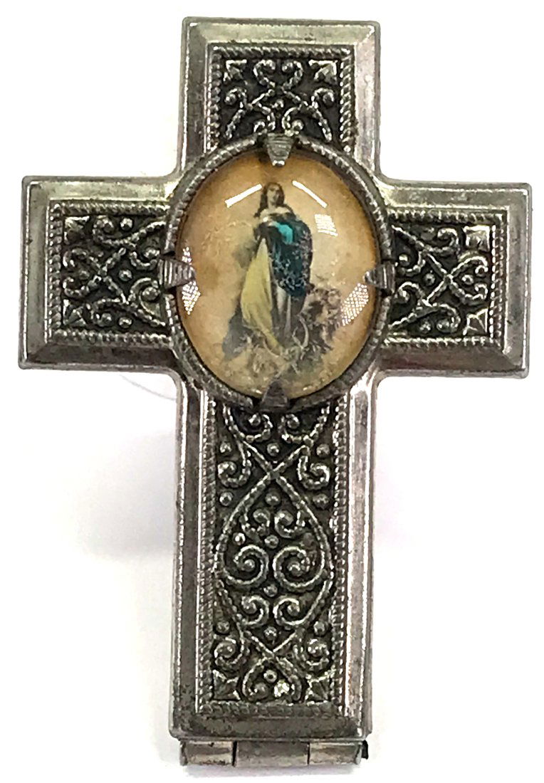 Antique Czech silvertone metal cross pocket locket mini rosary case. (1 of 7)