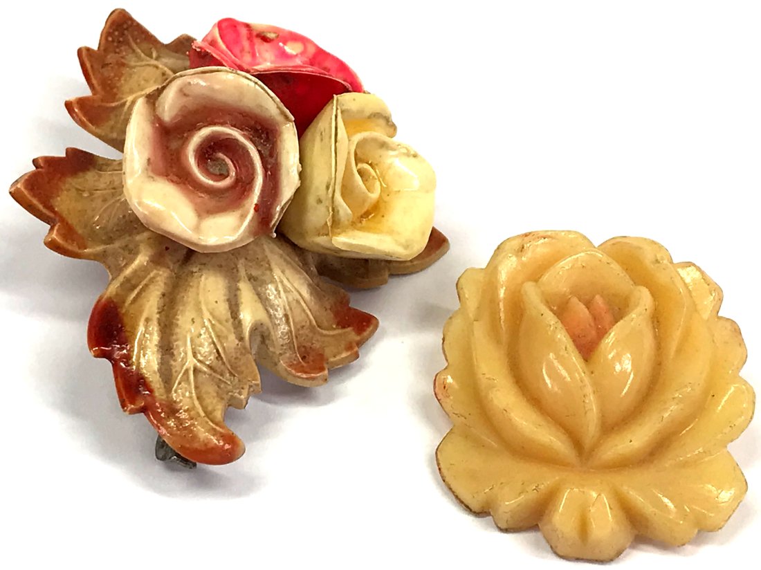 Vintage colored flowers & leaves and creamy rose celluloid pin brooches (1 of 12)
