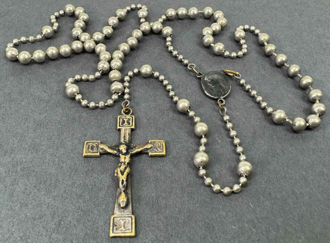 WWII Silvered Brass Pull Chain U.S. military Issued Soldier"s Rosary. (1 of 11)