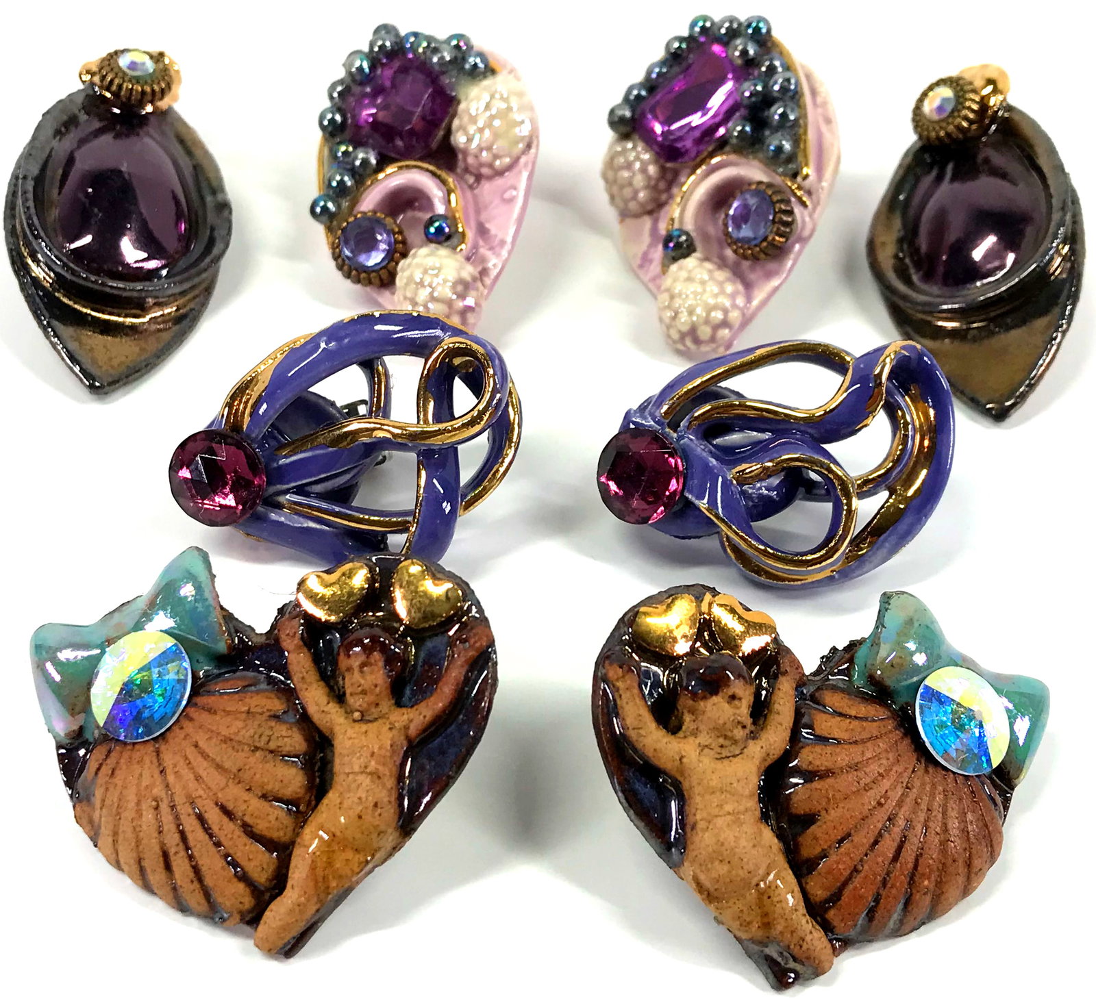 Vintage Artsy Fired Fantasies Jeweled Pottery Earrings.: Vintage Artsy Fired Fantasies Jeweled Pottery Assorted Stud and Clip Earrings. 4 Pairs Lot.Label. For measures please refer to the picture taken with a measure tape. Weight: 90Grams all. This is a NO 