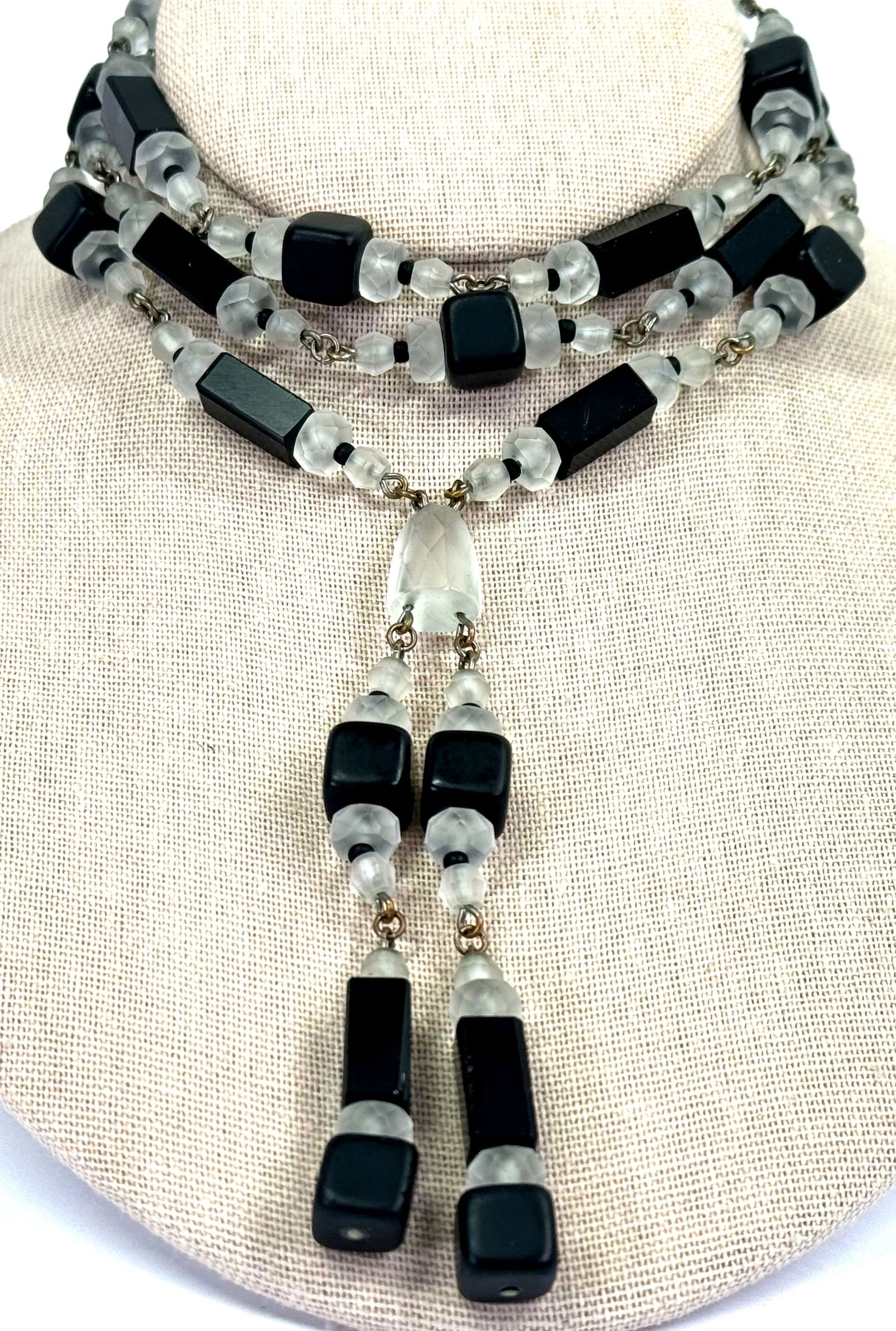 Antique Neiger Style art deco flapper frosted &  black glass wired beads necklace. (1 of 17)