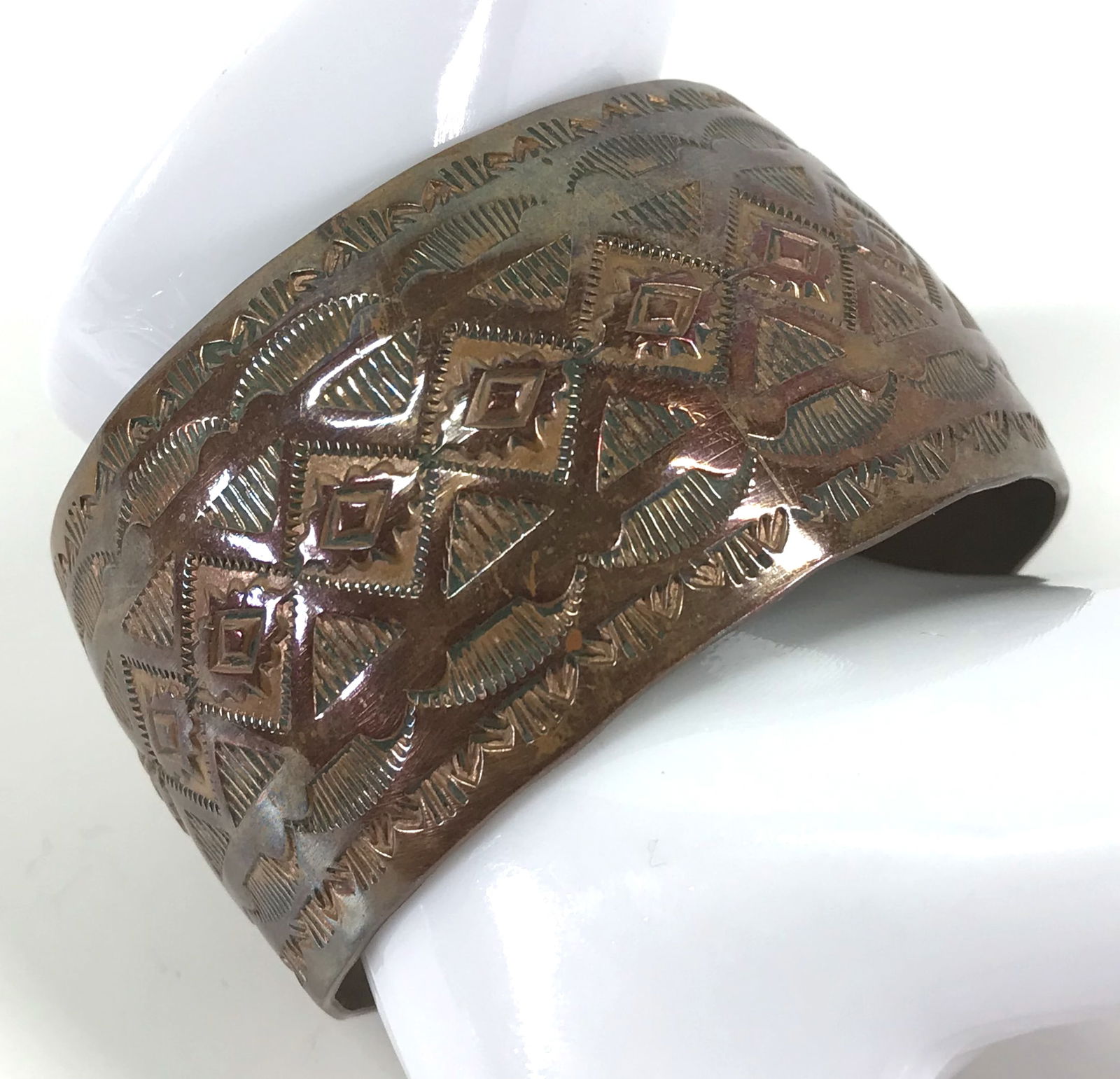 Native American Navajo Ronnie Willie Copper Cuff (1 of 12)