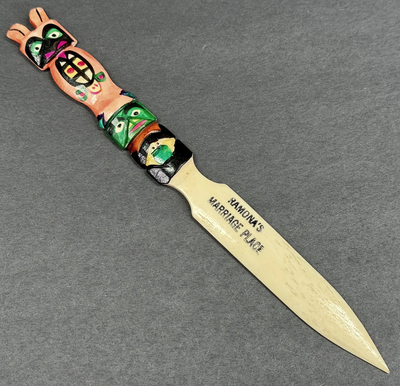 Vintage Ramona”s Marriage Place Souvenir Old Town San Diego bone totem pole letter opener.: Vintage Old Ramona”s Marriage Place Souvenir Old Town San Diego carved and painted bone totem pole letter opener. For measures please refer to the pictures taken with a measuring tape. Weight: 1
