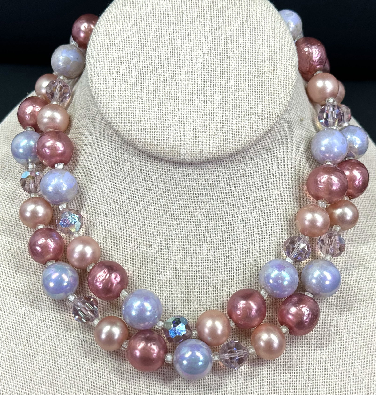 Vintage AB crystals & pearly beads 2 strands choker necklace.: Vintage AB crystals & pearly beads 2 strands choker necklace. Unmarked. For measures please refer to the pictures taken with a measuring tape. Weight: 120 Grams. This is a NO RESERVE AUCTION: there ar