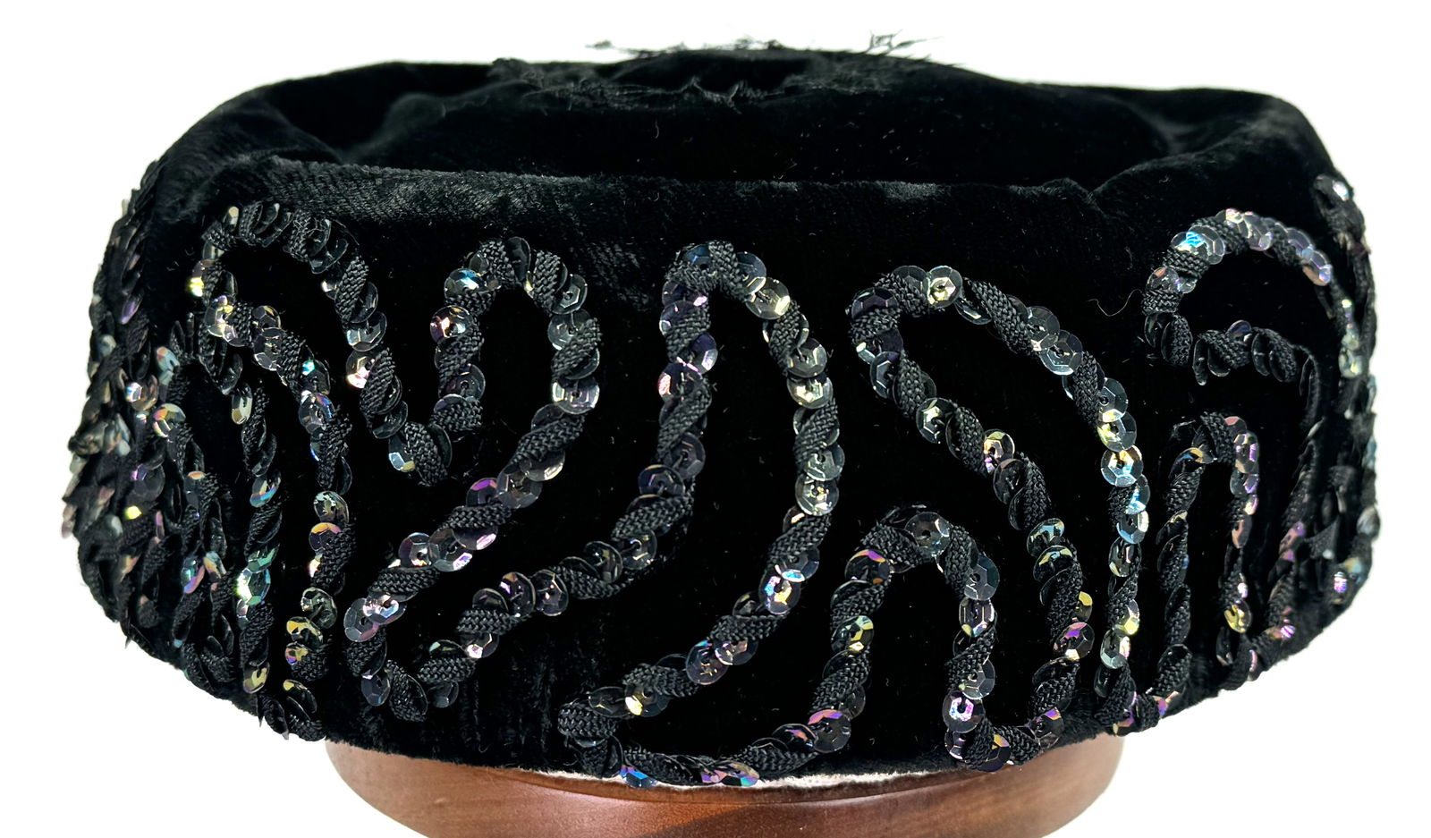Vintage embroidery AB sequins passementerie trim black velvet hat. Union Label.  Interior (1 of 7)