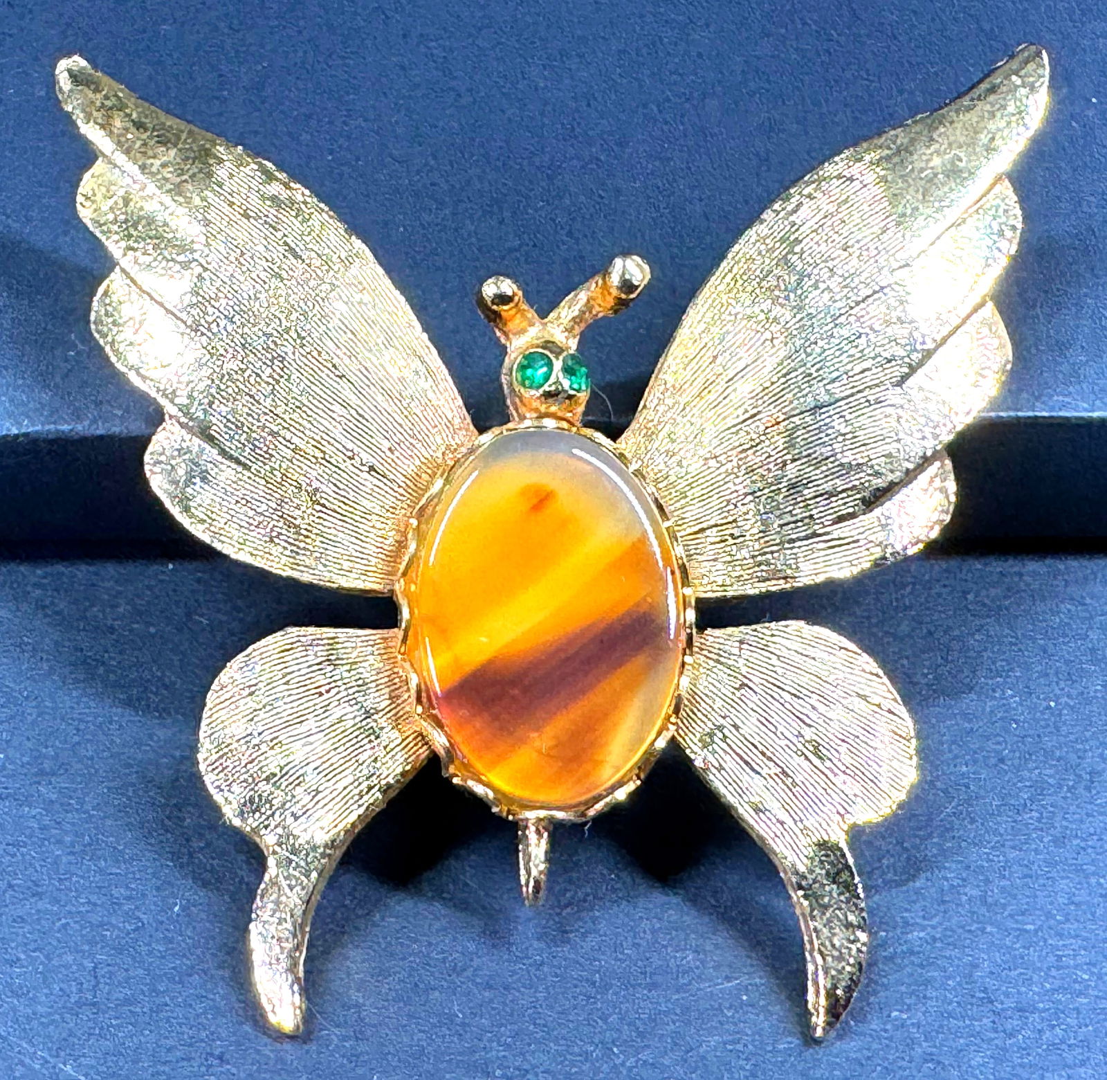 Vintage rhinestone eye agate stone belly goldtone metal butterfly pin brooch in box. (1 of 9)