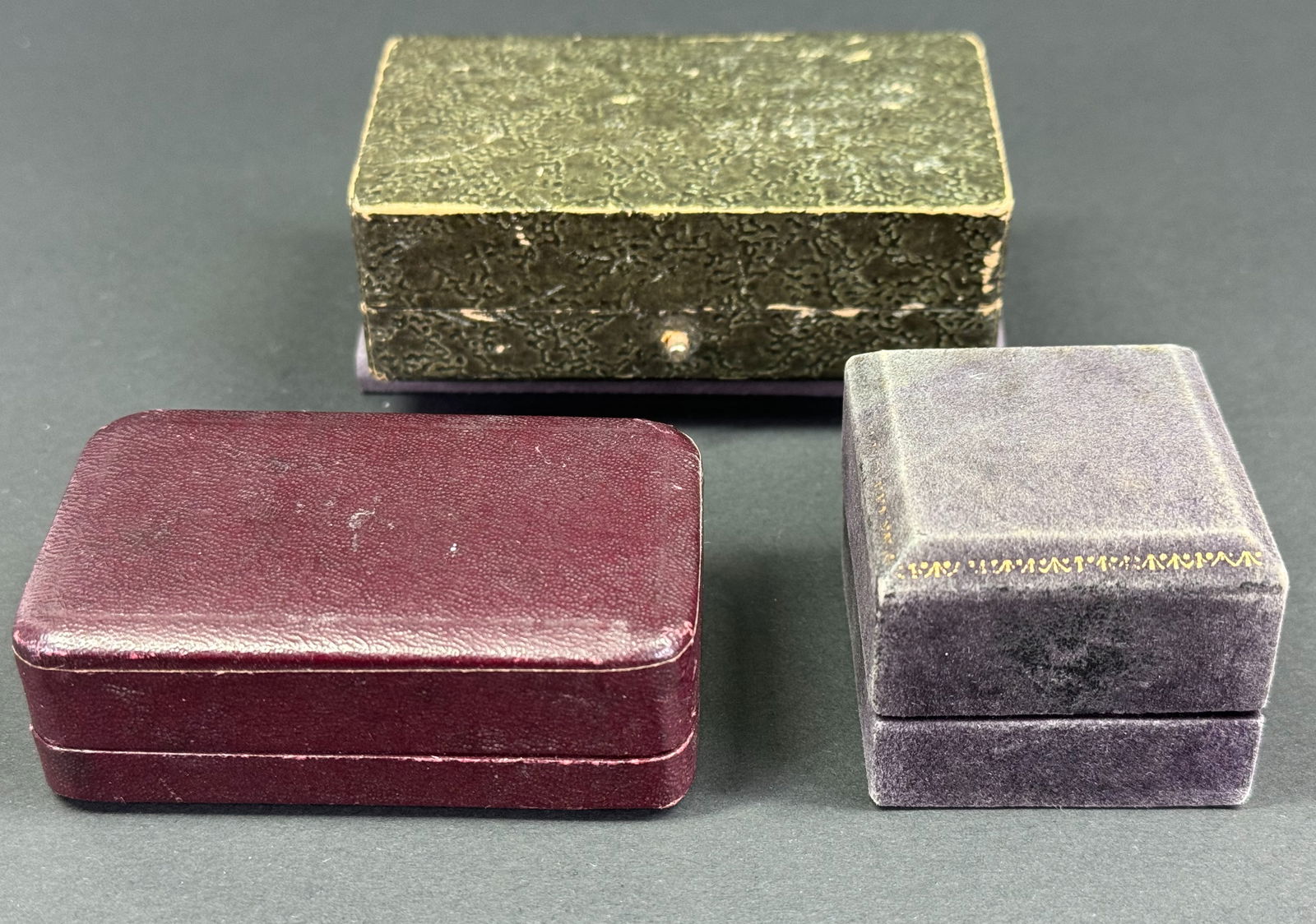 Antique assorted cardboard lined in paper jewelry boxes. Lot of 3. (1 of 8)