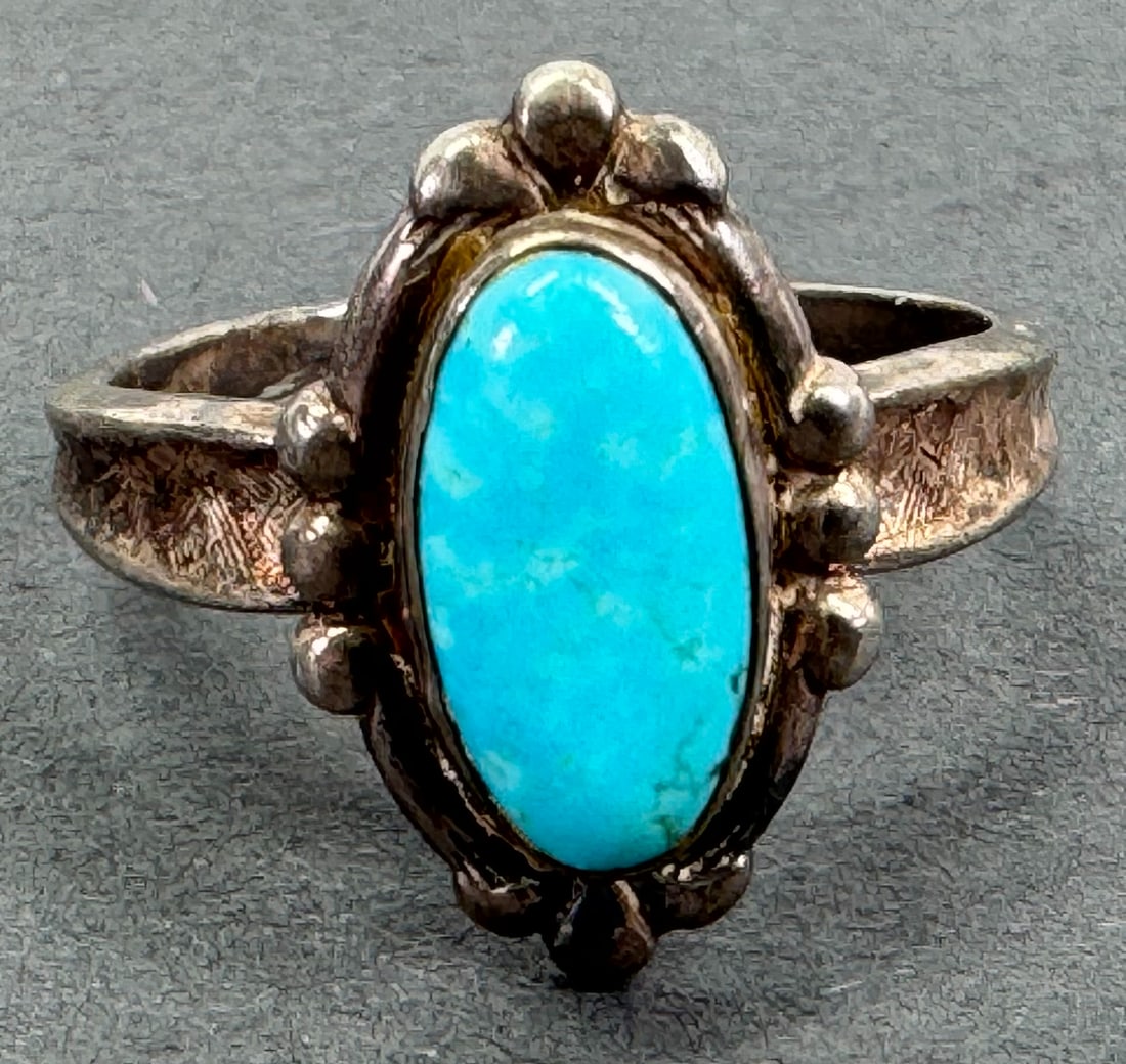Vintage Native American Bell Trading Post Navajo turquoise sterling silver ring. (1 of 9)