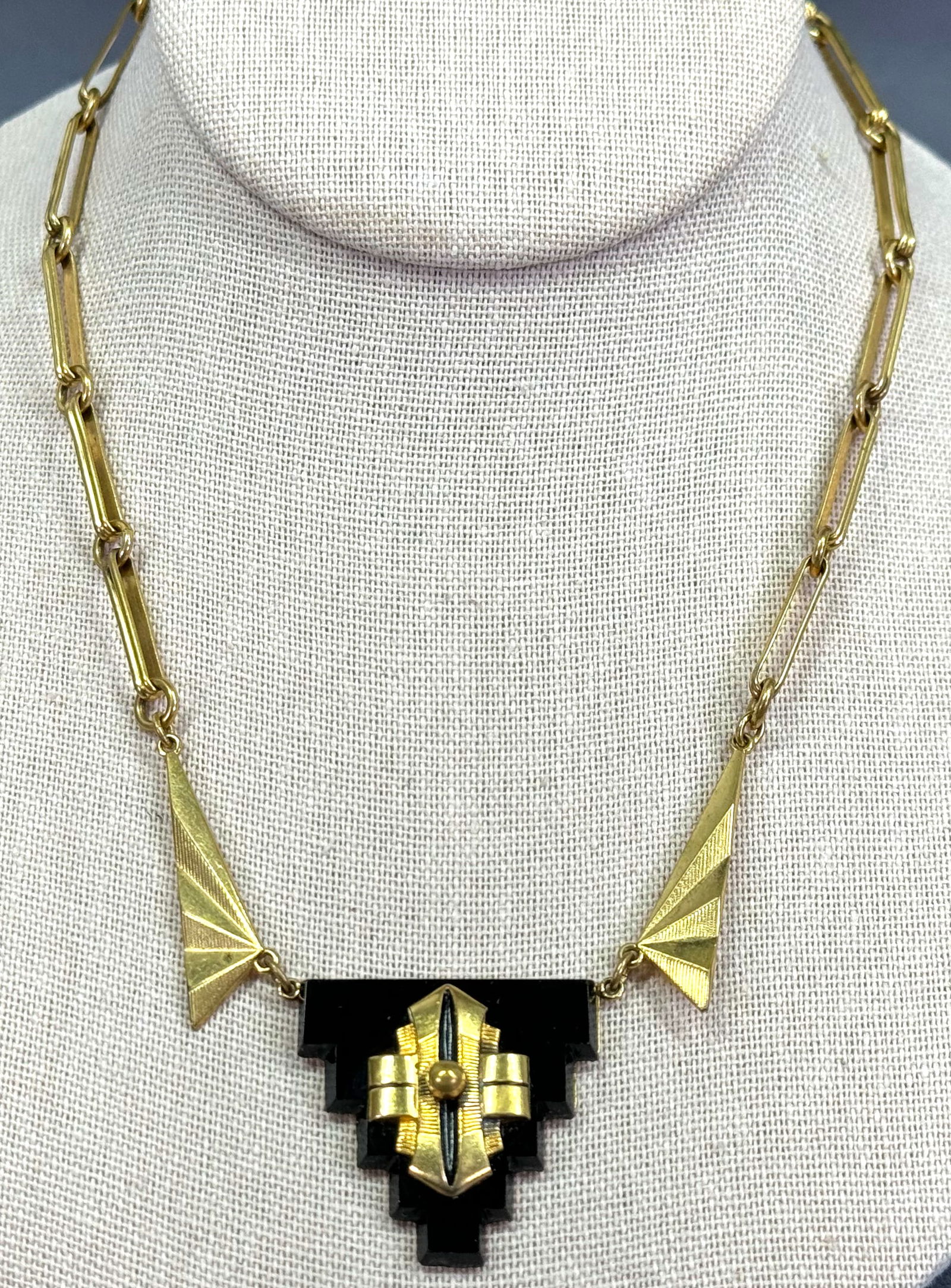 Antique art deco Jakob Bengel style black glass & enamel goldtone metal collar necklace.: Antique art deco Jakob Bengel style black glass & enamel goldtone metal collar necklace. Unmarked For measures please refer to the pictures taken with a measuring tape. Weight: 21 Grams. This is a NO