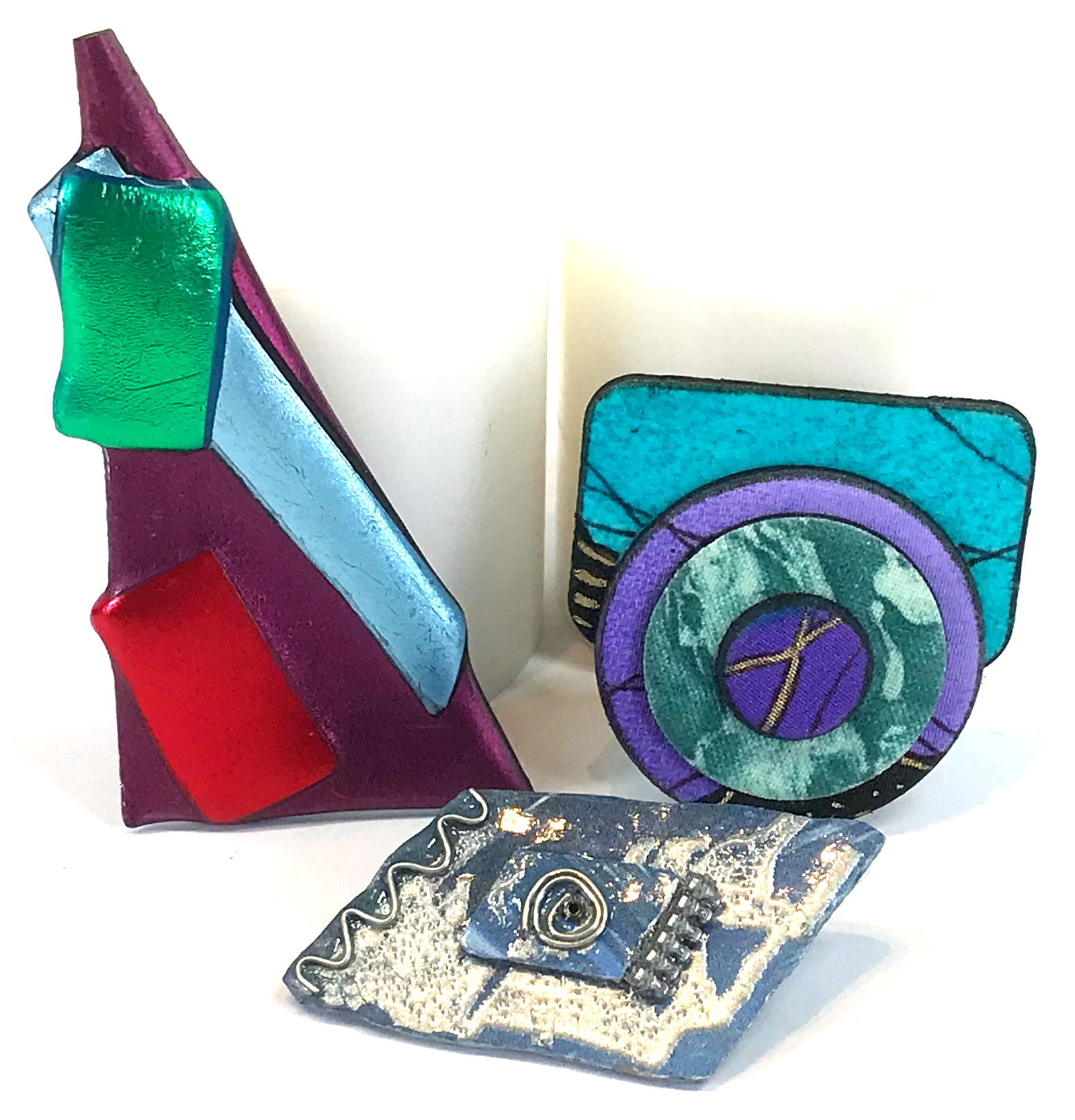 Vintage Artsy Handcrafted Assorted Pin Brooches. (1 of 12)