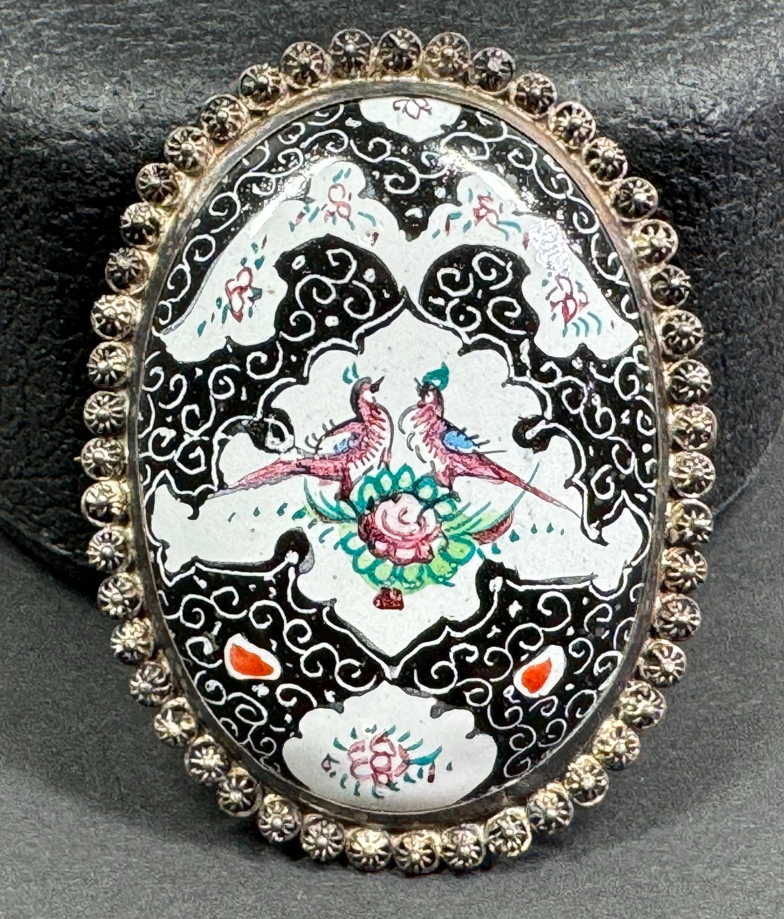 Vintage Persian birds and flowers Minakari enamel filigree silver setting pin brooch. Unmarked.: Vintage Persian birds and flowers Minakari enamel filigree silver setting pin brooch. Unmarked. For measures please refer to the pictures taken with a measuring tape. Weight: 10 Grams. This is a NO RE