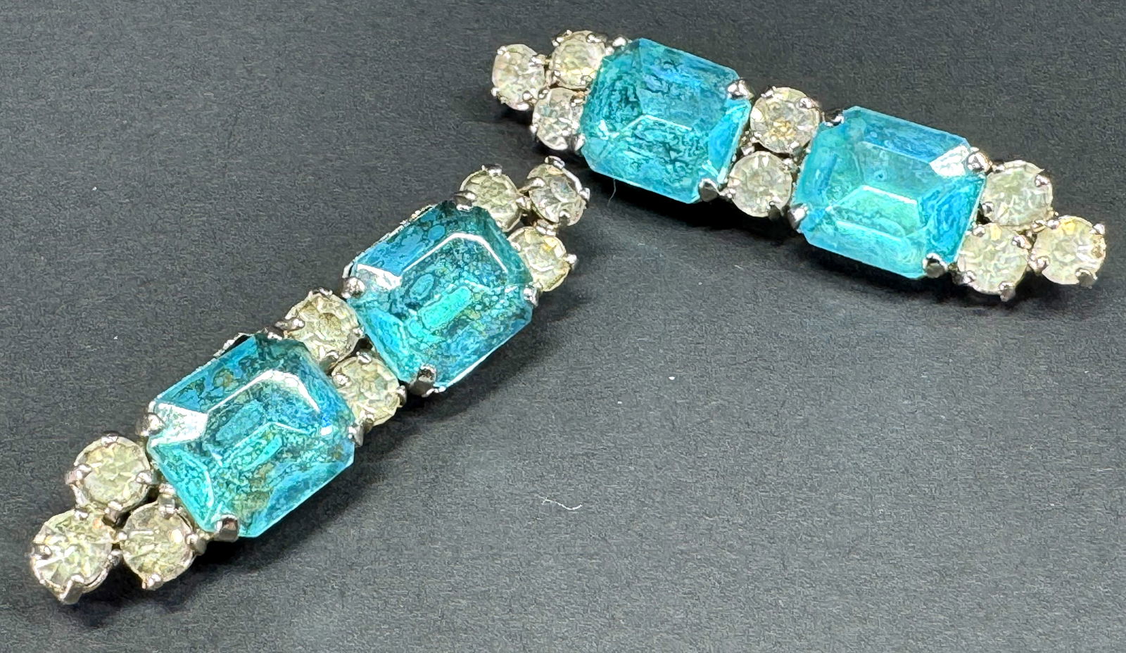Vintage open back turquoise crystals & clear rhinestones silvertone metal barrette pin brooches. (1 of 7)