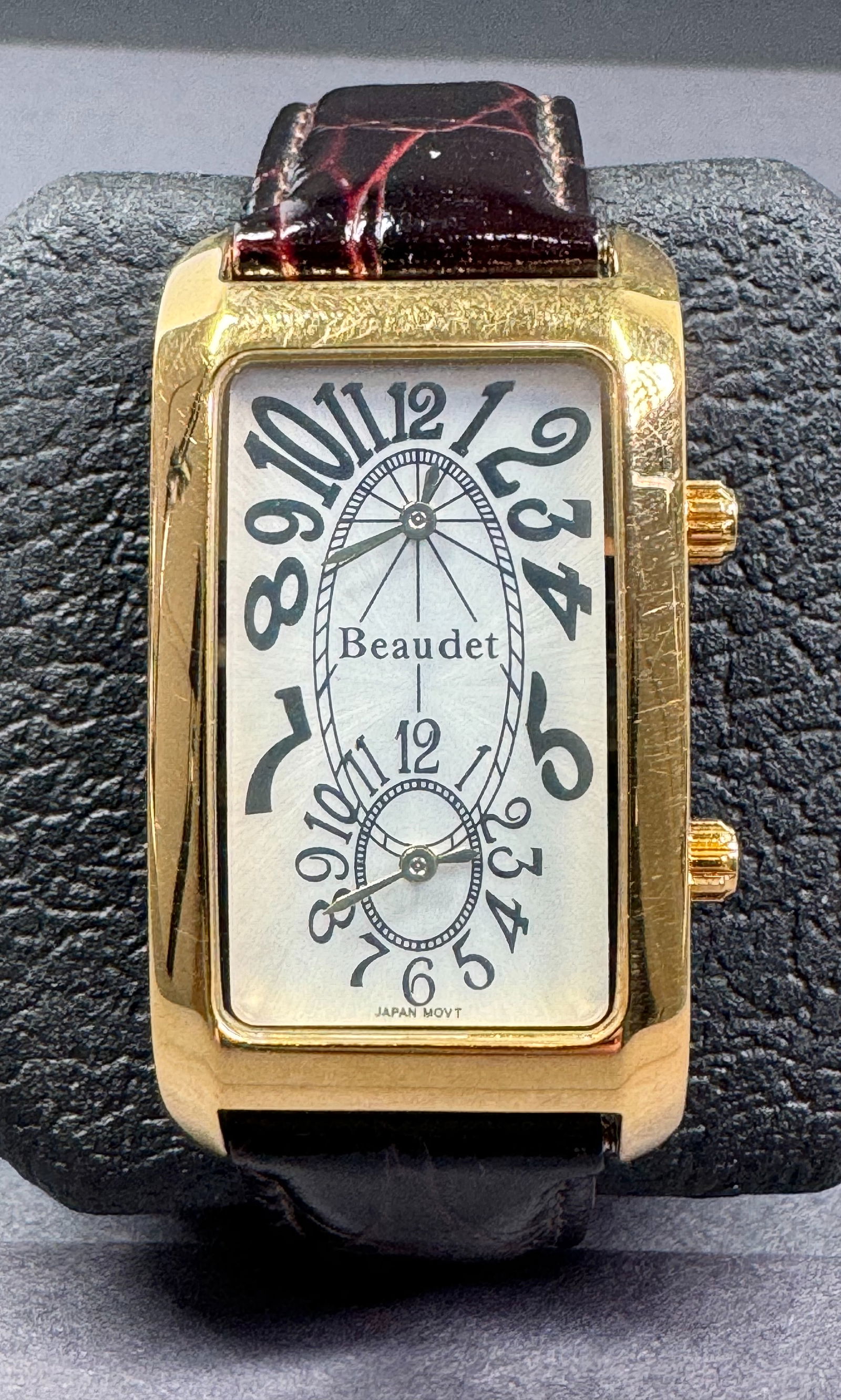 Beaudet Dual Time Ladies Quartz Watch. (1 of 6)