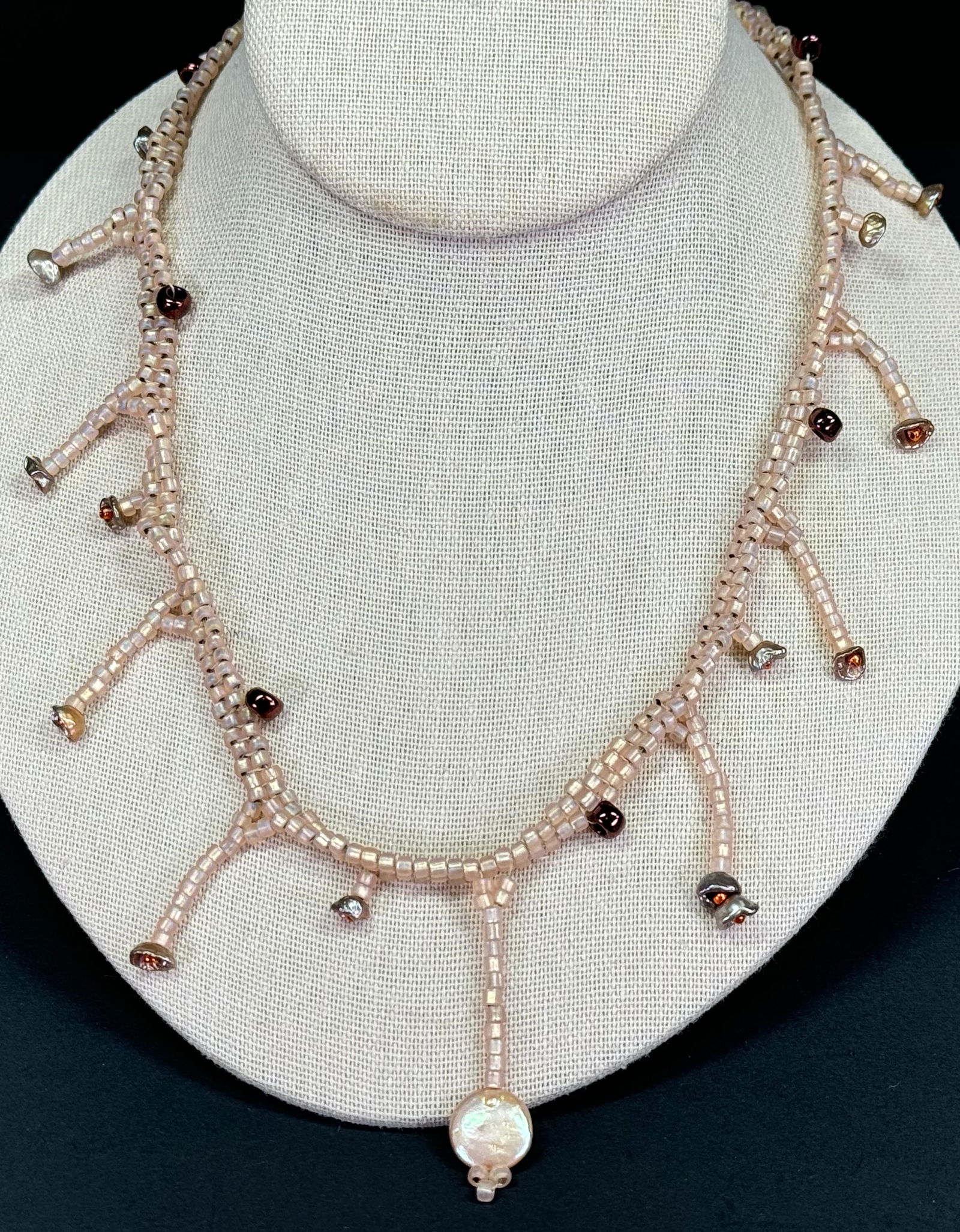 Vintage artsy beadwork baroque pearls and iridescent glass beads fringed necklace. (1 of 13)