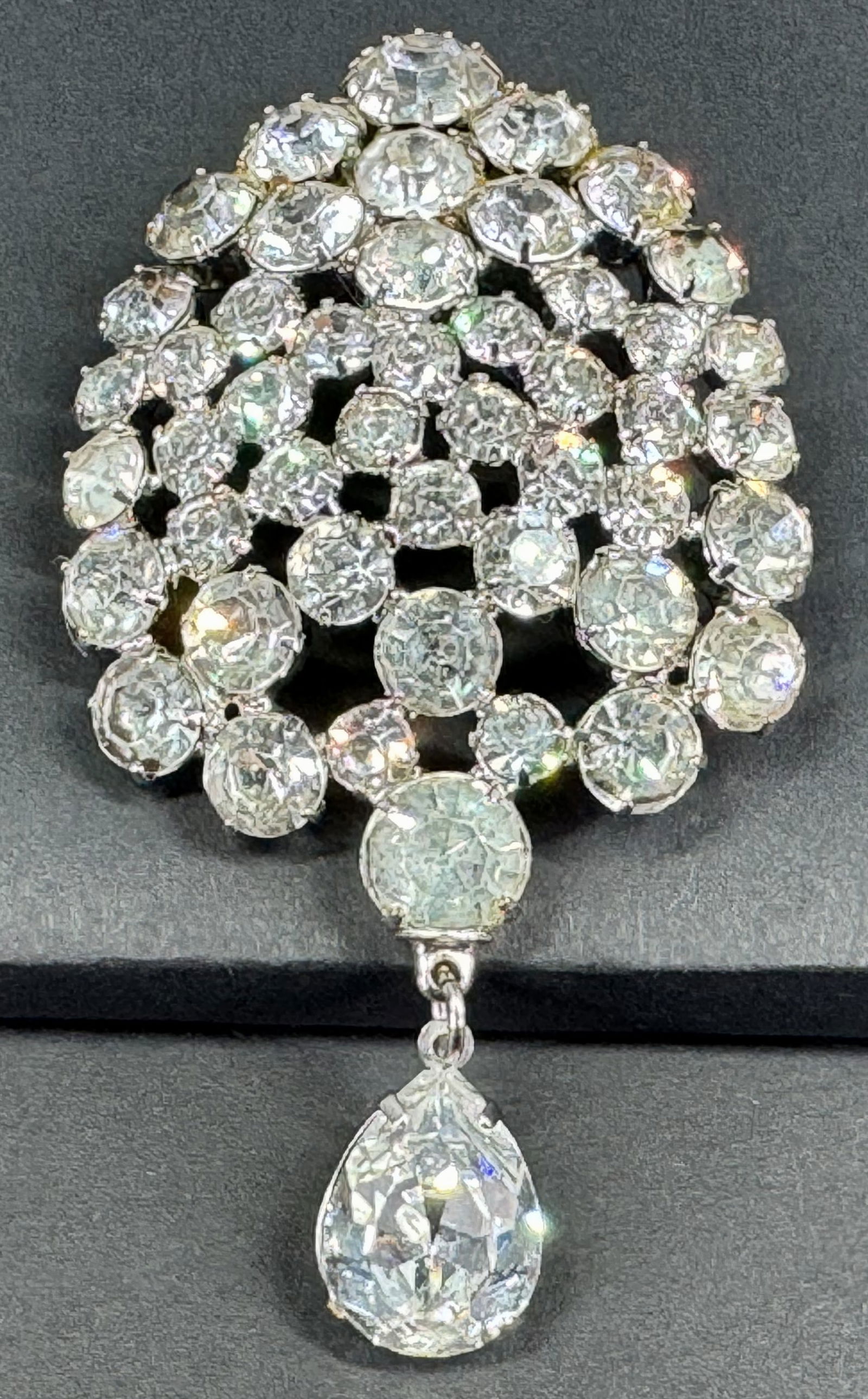 Vintage Juliana style clear crystals silvertone metal Devant de Corsage pin brooch (1 of 7)