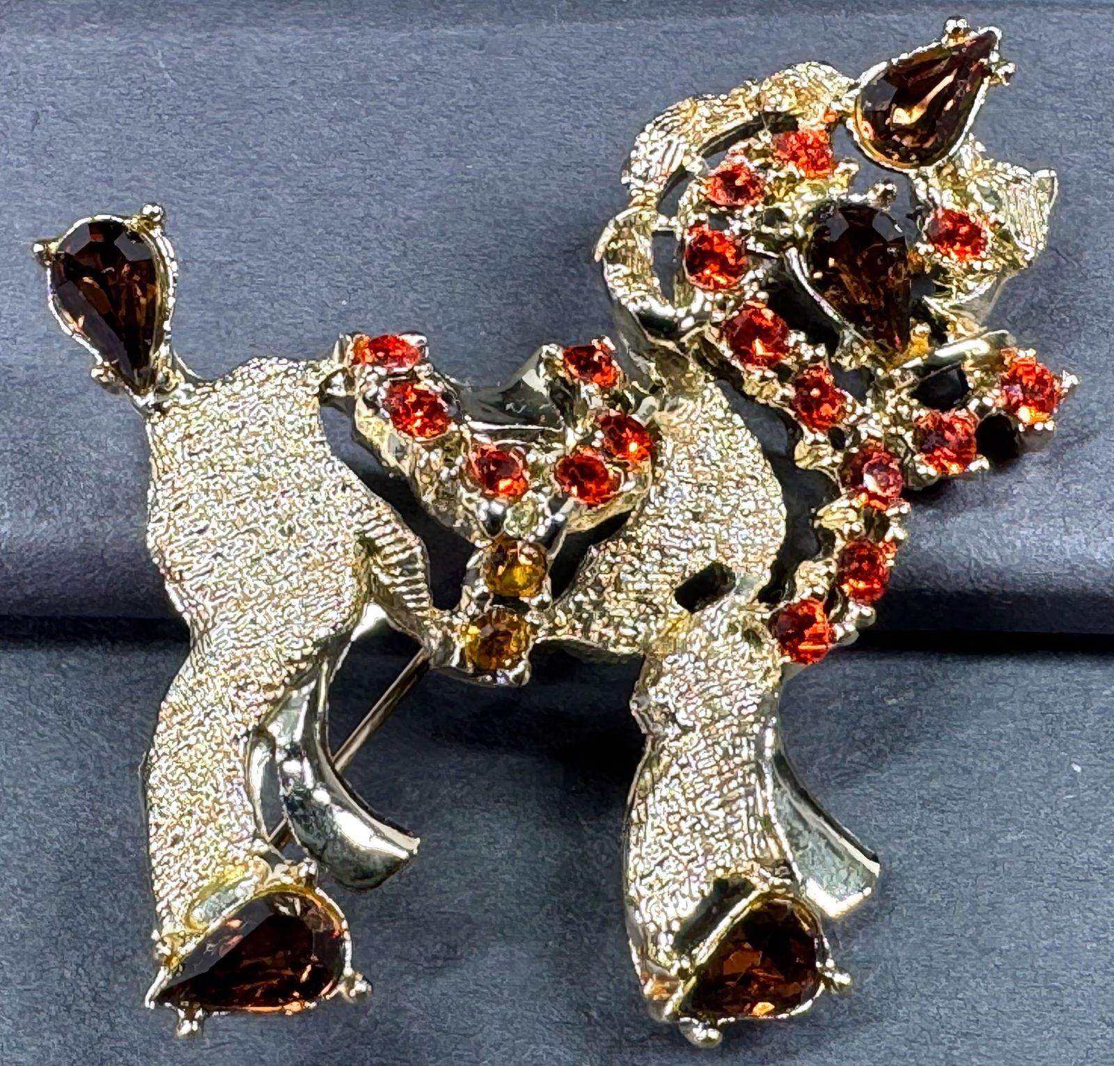 Vintage Dodds fall color crystals goldtone metal pony horse pin brooch. (1 of 6)