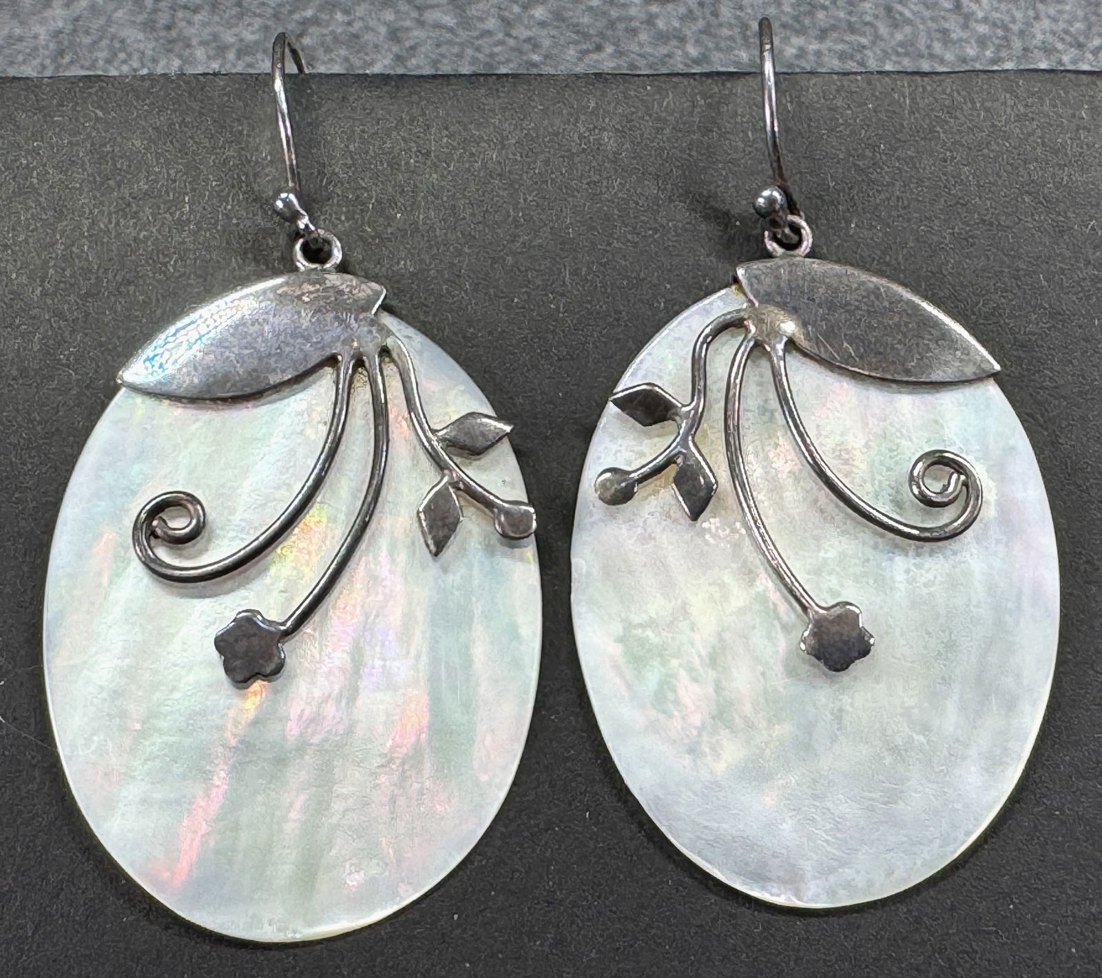 Vintage artisan crafted MOP sterling silver hook earrings. Signed ID. (1 of 6)