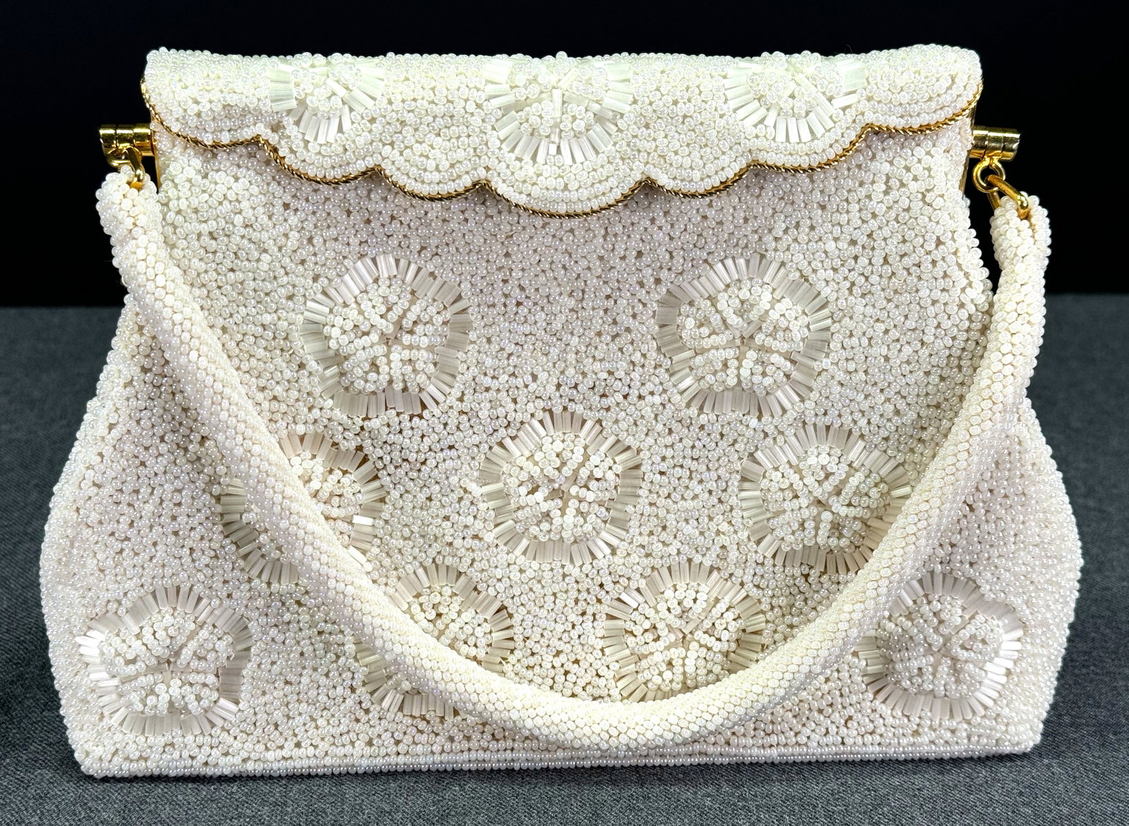 Vintage embroidery pearly beads flowers purse bag . Hong Kong fabric label.: Vintage embroidery pearly beads flowers purse bag . Hong Kong fabric label. For measures please refer to the pictures taken with a measuring tape. This is a NO RESERVE AUCTION: there are no hidden or 