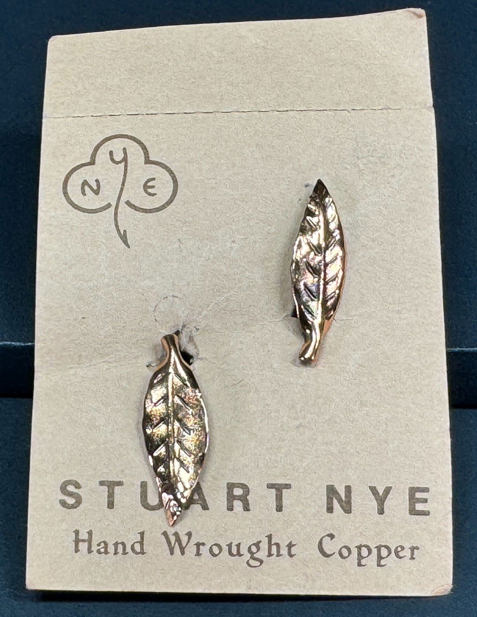 Vintage Stuart Nye hand wrought copper leaf sterling silver screw back earrings. (1 of 6)