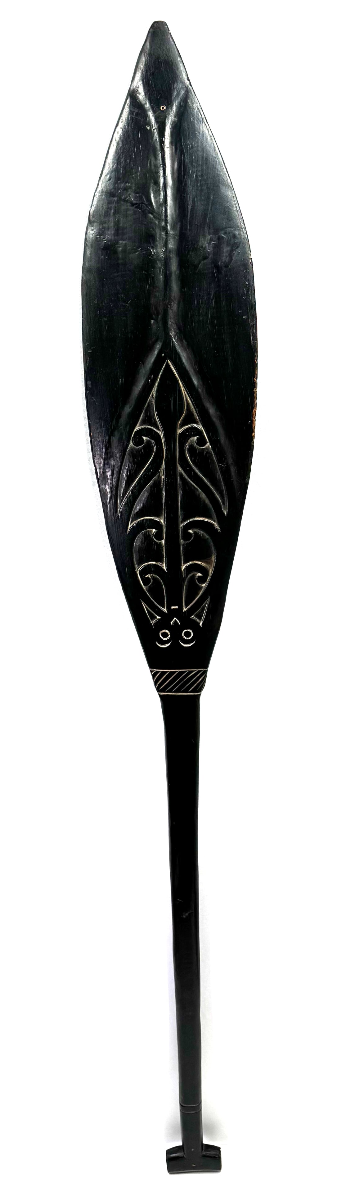 New Zealand Waka Hoe Paddle. Carved and decorated wood.: New Zealand Waka Hoe Paddle. Carved and decorated wood. It measures 55 inches long and 7 inches maximum width. Comparable example sold at Webb"s NZ on 5/17/2021, lot 102. This is a NO RESERVE AUCTION: