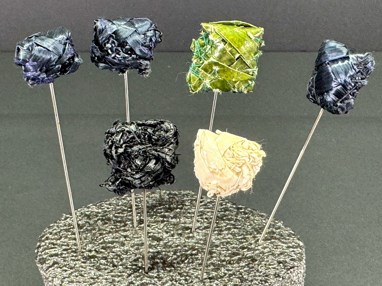 Vintage assorted color woven raffia hatpins hat pins. Lot of 6. (1 of 7)