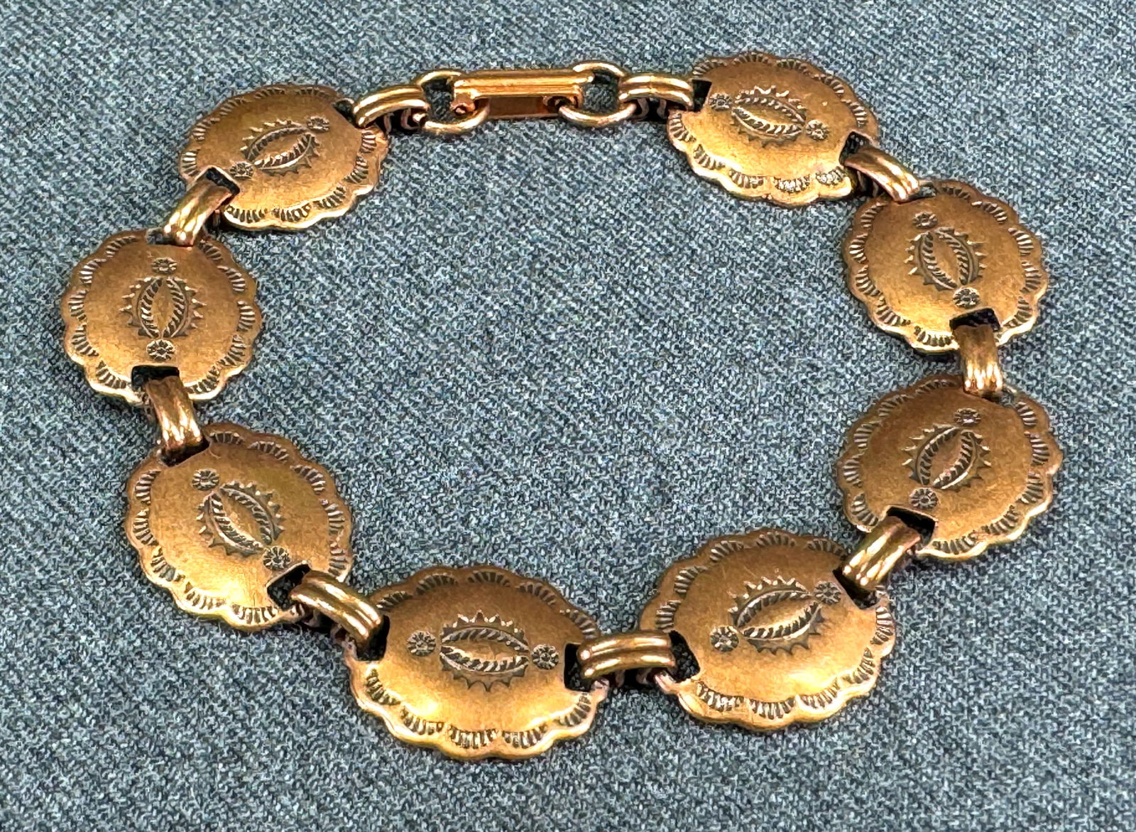 Vintage southwestern style solid copper concho bracelet (1 of 9)