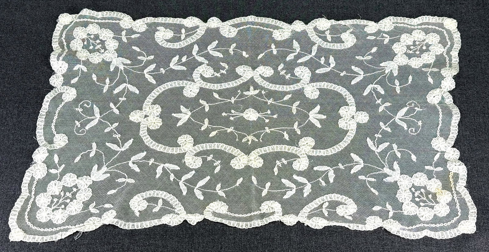 Antique flowers & leaves princess lace runner 10 1/4 x 18": Antique flowers & leaves princess lace runner 10 1/4 x 18 inches For measures please refer to the pictures taken with a measuring tape. This is a NO RESERVE AUCTION: there are no hidden or confidentia