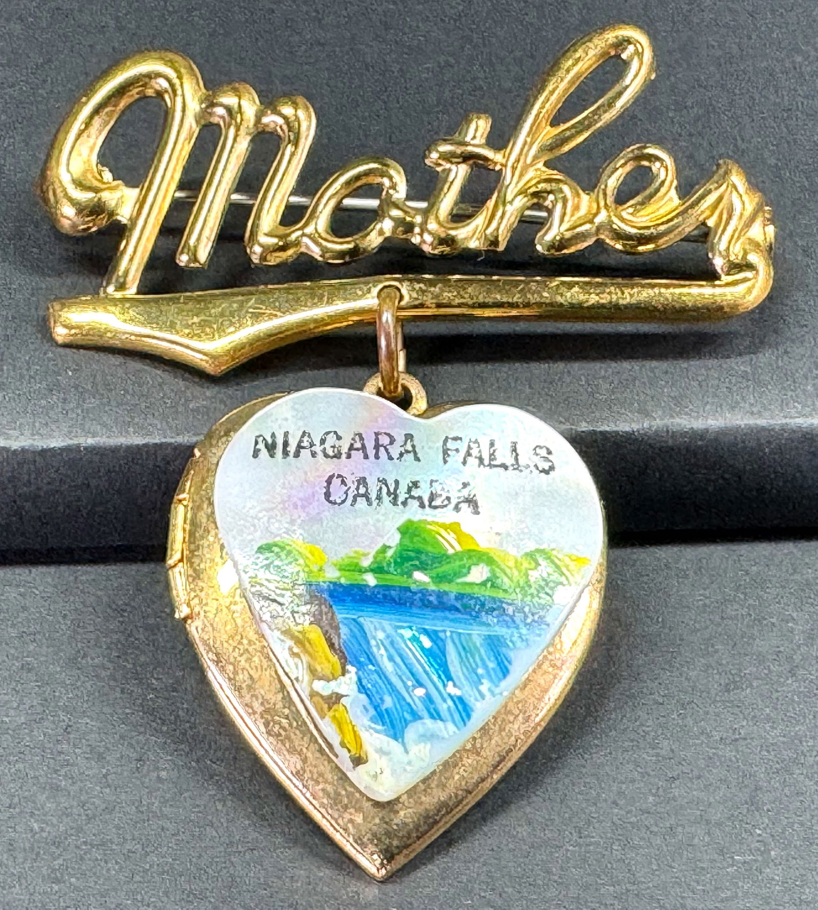 Vintage hand painted Niagara Falls Canada MOP goldtone metal  heart locket dangle Mother pin brooch. (1 of 8)