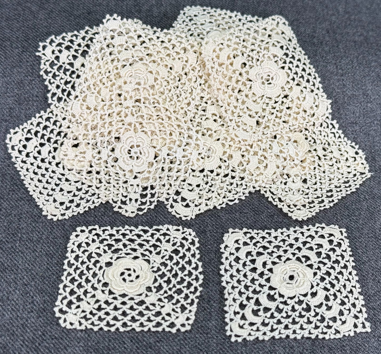 Vintage Unused assorted size Irish flower lace small squares. Lot of 14: Vintage Unused assorted size Irish flower lace small squares. Lot of 14 . For measures please refer to the pictures taken with a measuring tape. Weight: Grams. This is a NO RESERVE AUCTION: there are