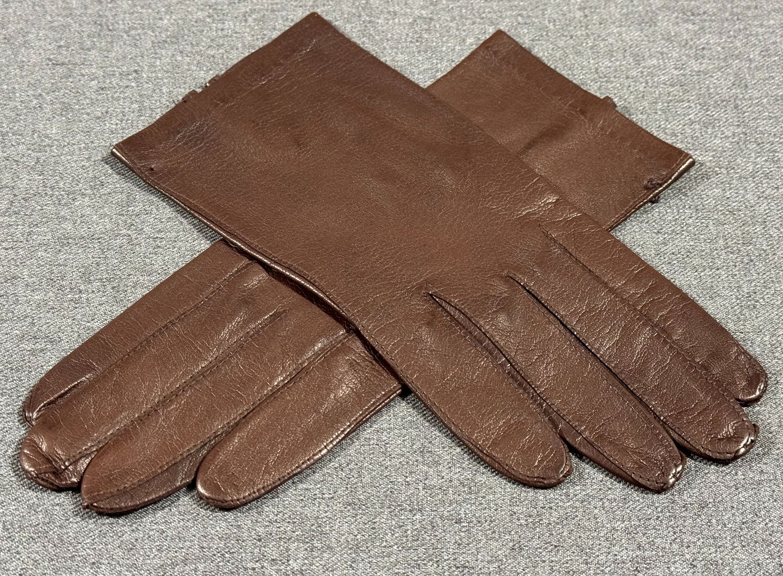 Vintage Made in Italy genuine brown leather gloves  Size 7 (1 of 8)