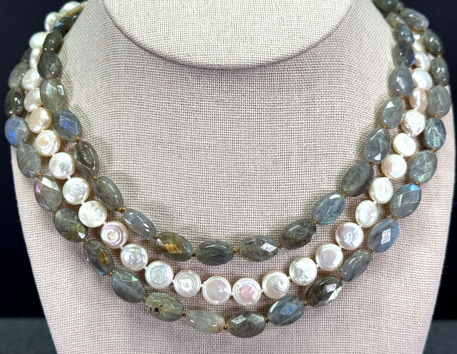 Faceted labradorite & baroque pearls beads 3 strands collar necklace. Gold-filled 14K white clasp (1 of 12)