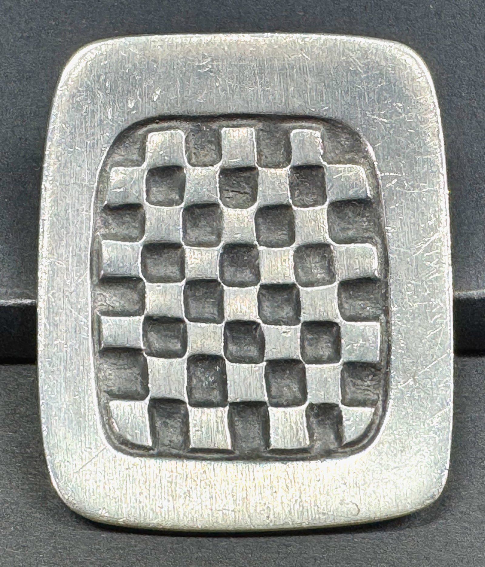 1960s MCM R. Tennesmed Scandinavian Designer Roland Landerholm Modernist Pewter Pin Brooch. (1 of 8)