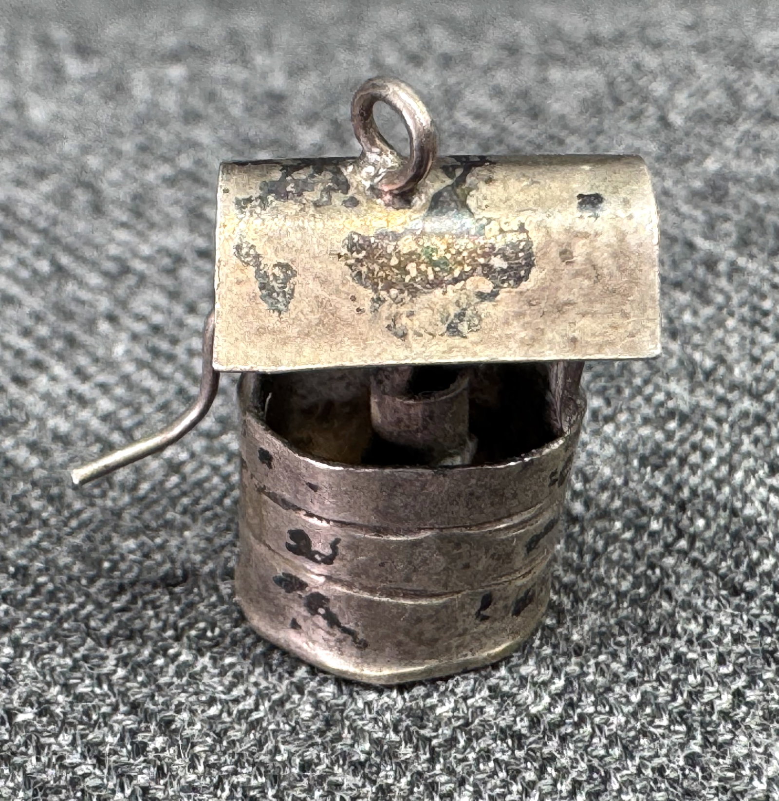 Antique Handmade Old Fashioned Covered Well Sterling Silver Travel Charm Pendant. Working Handle (1 of 8)