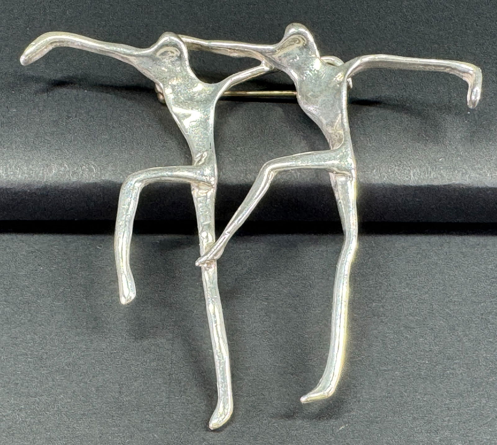 Vintage Mexican modernist sterling silver stylized two dancers big pin brooch. (1 of 9)