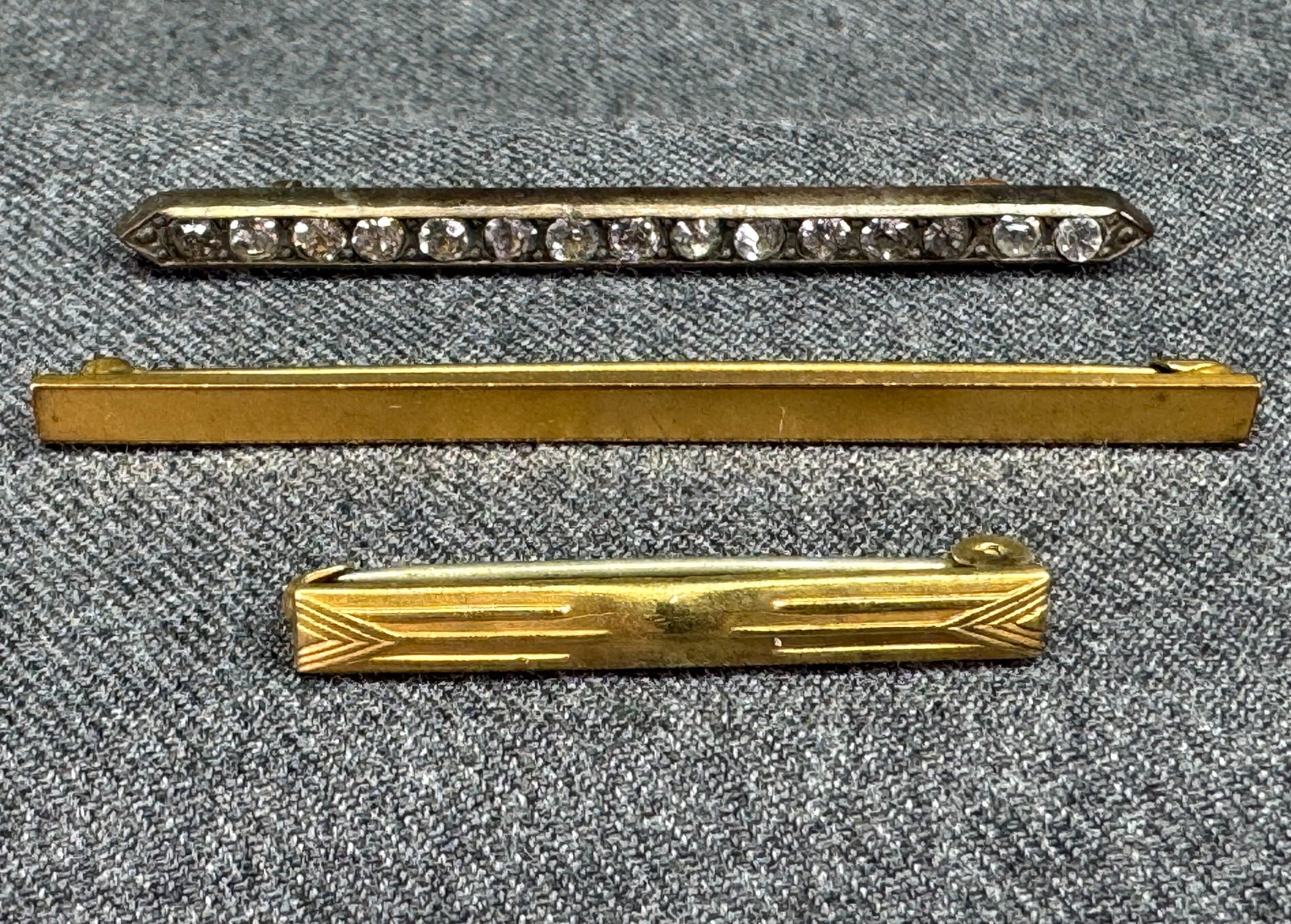 Vintage clear rhinestone silvertone, goldtone monogram space & plain barrette pin brooches (1 of 7)